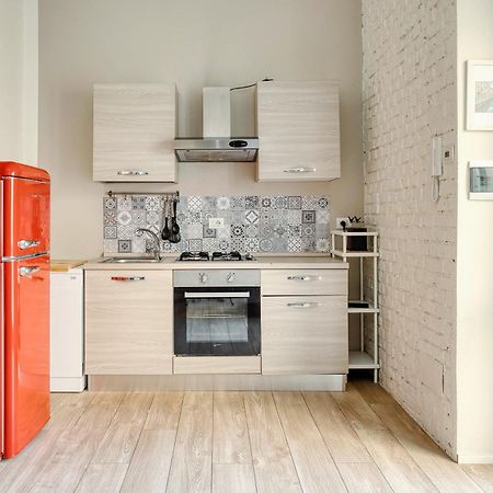 Modern Loft Near Bosco Verticale Мілан Екстер'єр фото